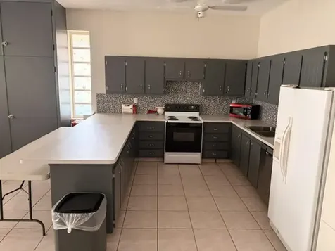 5103 NW 35th Street Lauderdale Lakes FL 33319