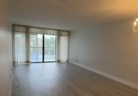6021 Coral Lake Drive Margate FL 33063