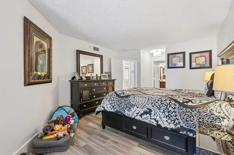 9625 NW 1st Court Pembroke Pines FL 33024