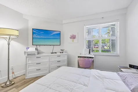 9625 NW 1st Court Pembroke Pines FL 33024
