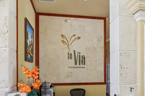 9625 NW 1st Court Pembroke Pines FL 33024
