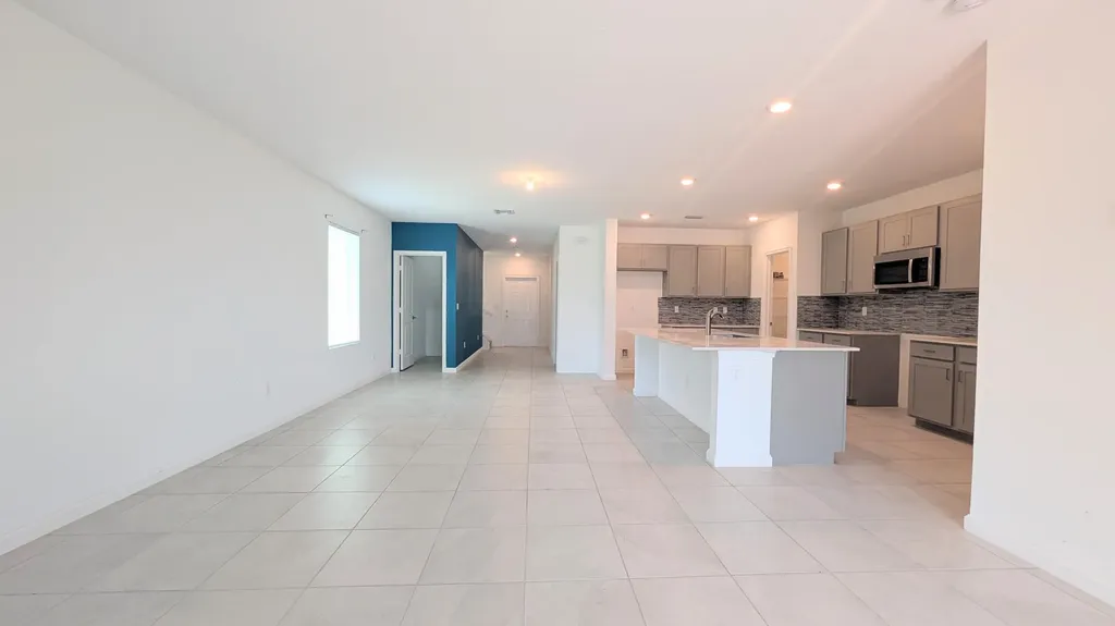 786 Worlington Lane Fort Pierce FL 34947