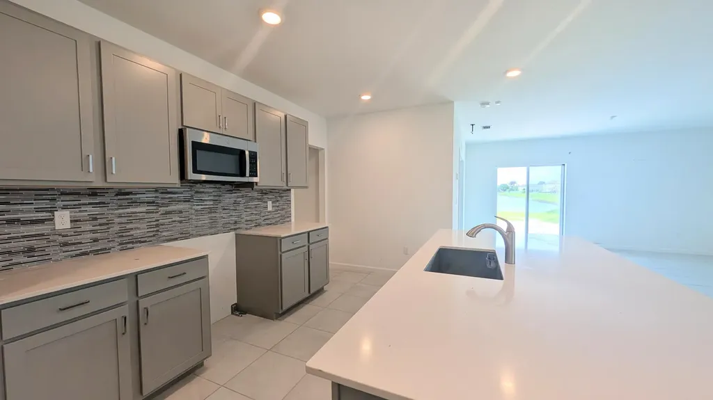 786 Worlington Lane Fort Pierce FL 34947