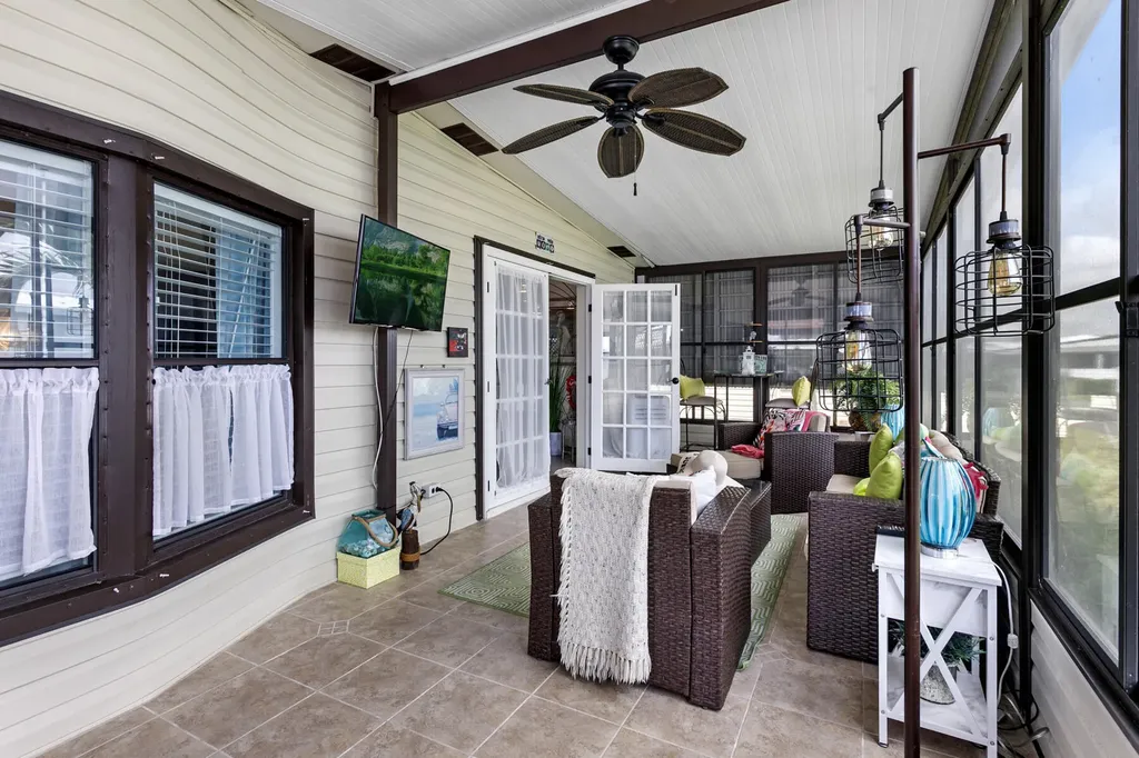 49016 Inauga Bay Boynton Beach FL 33436