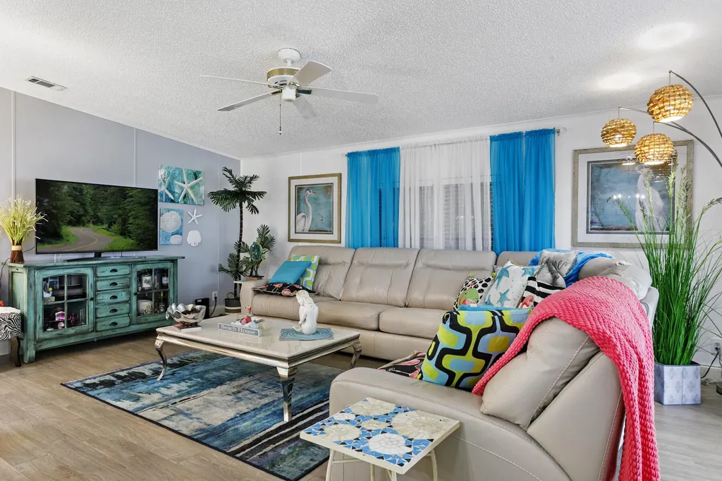 49016 Inauga Bay Boynton Beach FL 33436