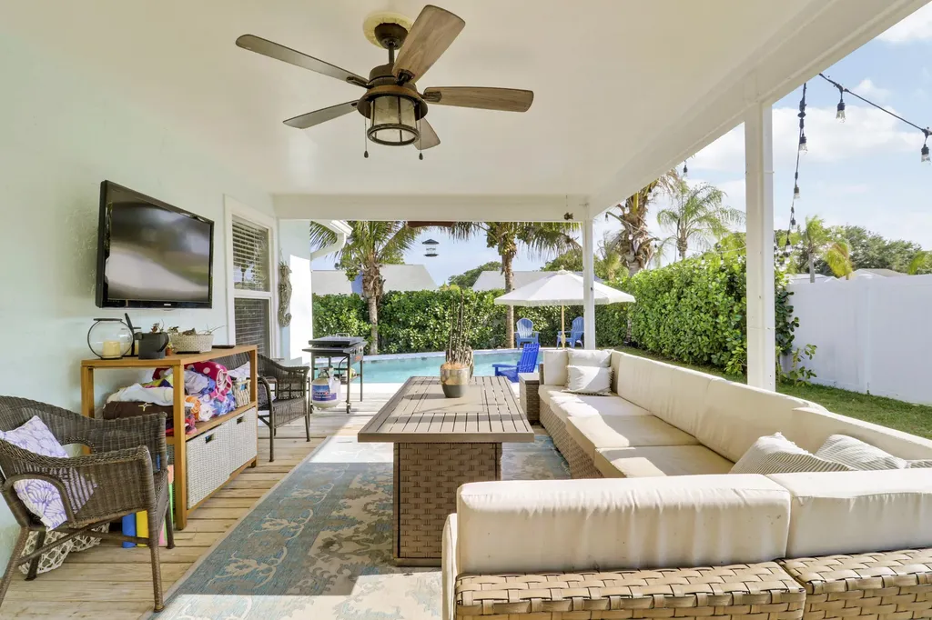 171 Greentree Circle Jupiter FL 33458