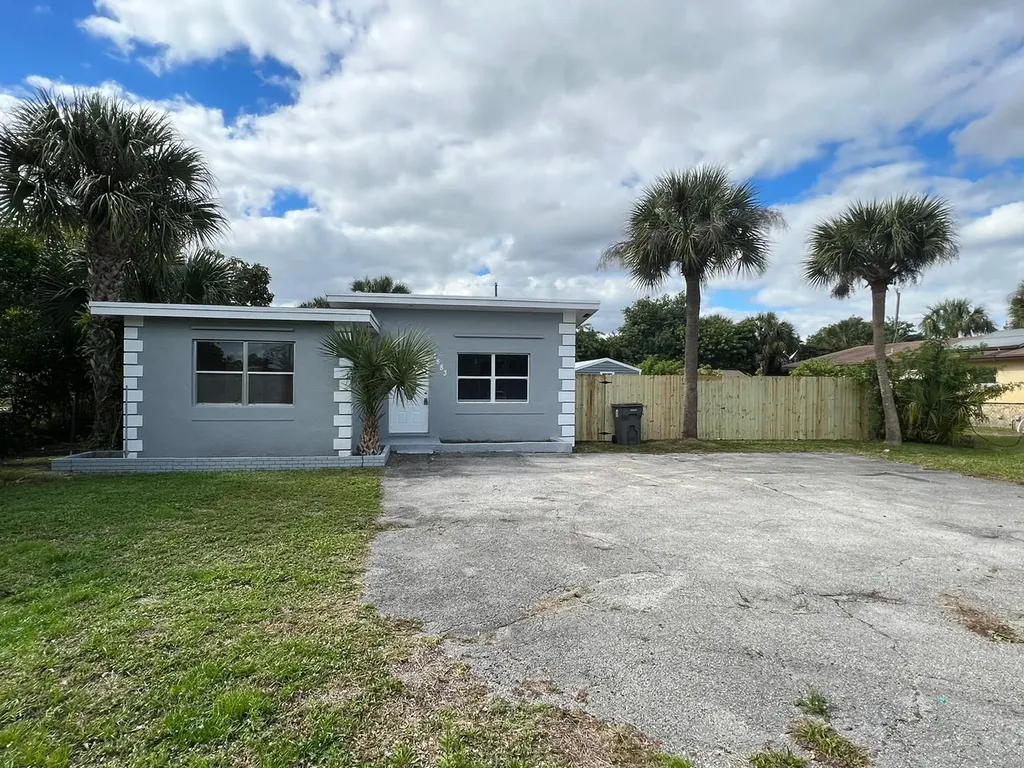 1883 Breezy Lane West Palm Beach FL 33417