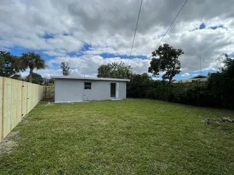 1883 Breezy Lane West Palm Beach FL 33417