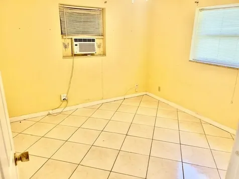 4940 SW 18th Street Fort Lauderdale FL 33317