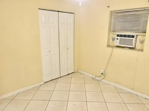 4940 SW 18th Street Fort Lauderdale FL 33317