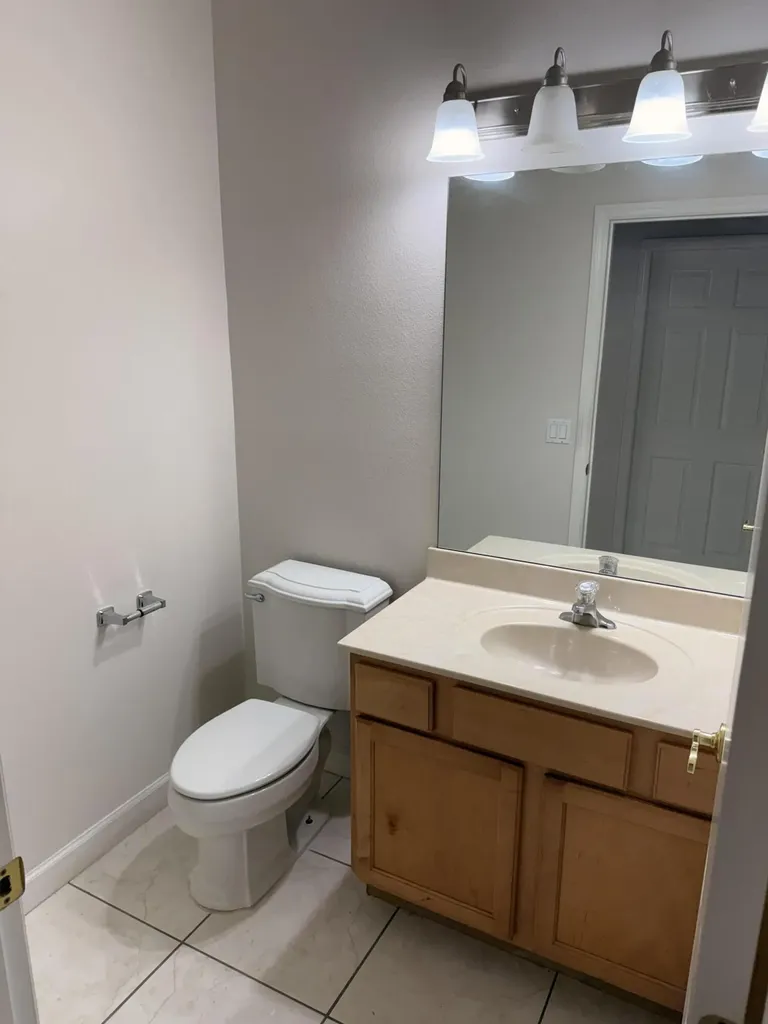 2102 Bunker View Court Kissimmee FL 34746