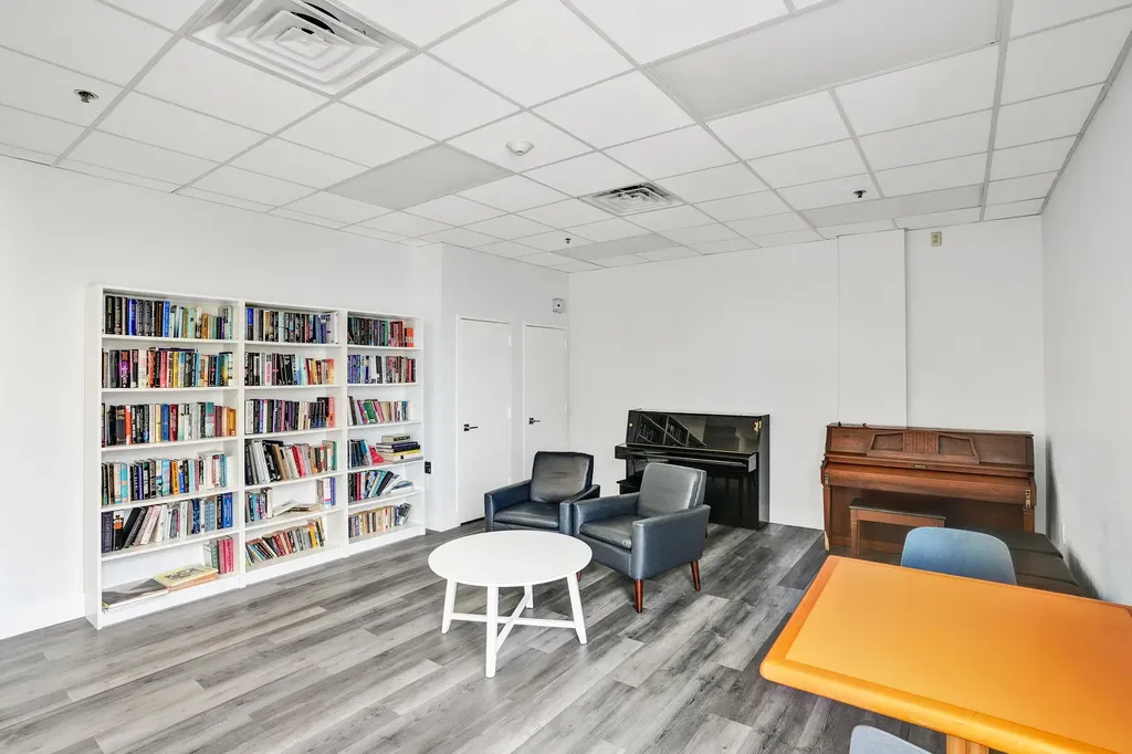 3701 N Country Club Drive Aventura FL 33180
