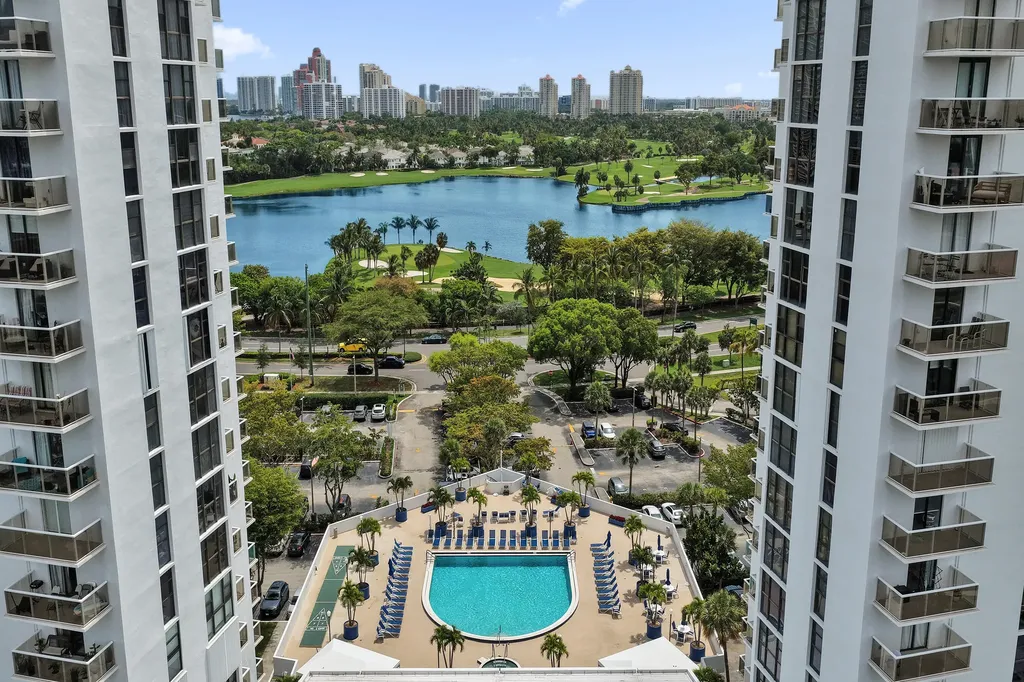 3701 N Country Club Drive Aventura FL 33180