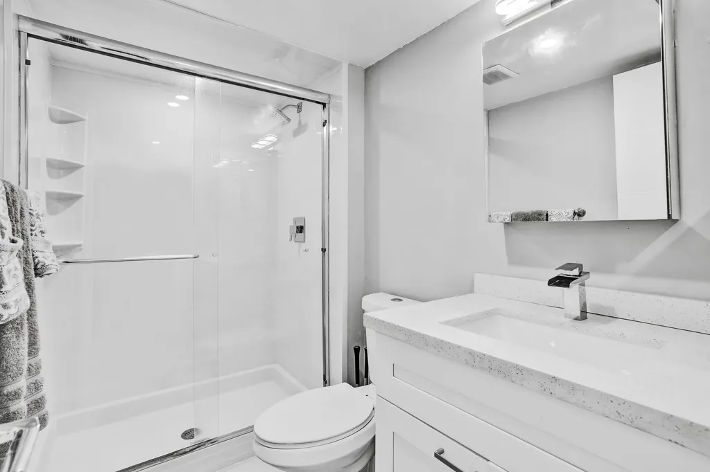 3701 N Country Club Drive Aventura FL 33180