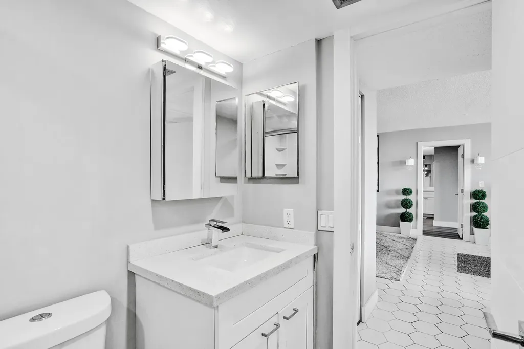 3701 N Country Club Drive Aventura FL 33180