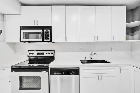 3701 N Country Club Drive Aventura FL 33180