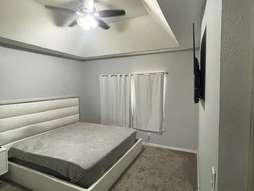 717 Talia Circle Palm Springs FL 33461