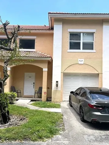 717 Talia Circle Palm Springs FL 33461