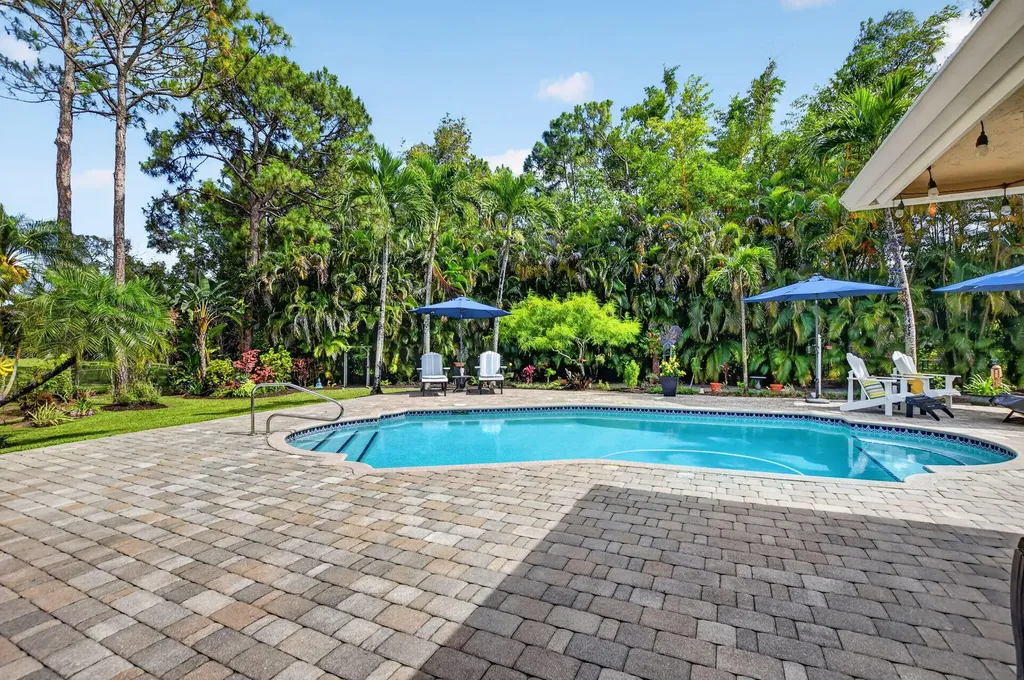 12206 Temple Boulevard The Acreage FL 33412