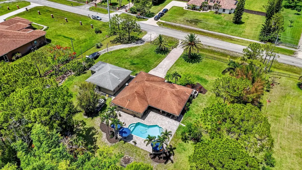 12206 Temple Boulevard The Acreage FL 33412