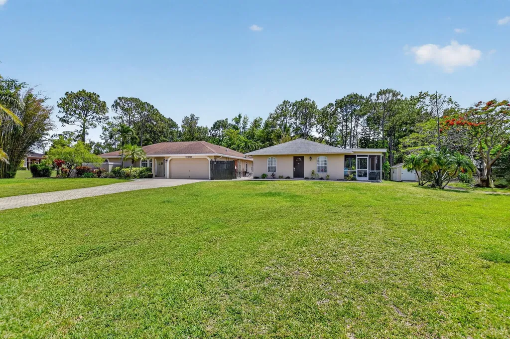 12206 Temple Boulevard The Acreage FL 33412