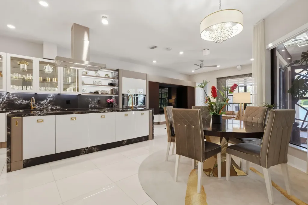 10271 Peninsula Place Parkland FL 33076