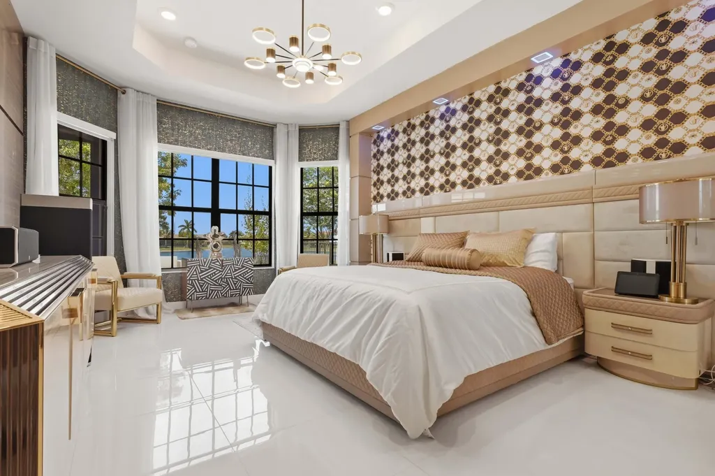10271 Peninsula Place Parkland FL 33076