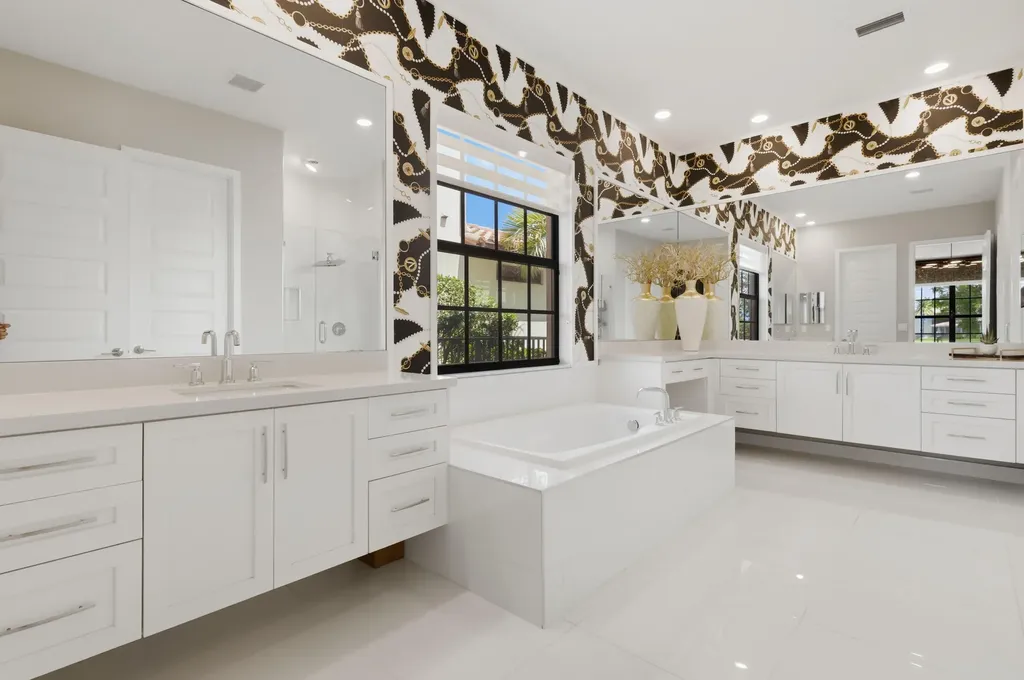 10271 Peninsula Place Parkland FL 33076