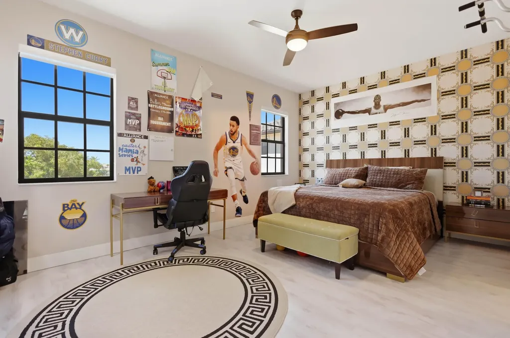 10271 Peninsula Place Parkland FL 33076