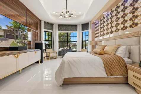 10271 Peninsula Place Parkland FL 33076