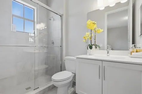 10271 Peninsula Place Parkland FL 33076