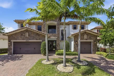 10271 Peninsula Place Parkland FL 33076