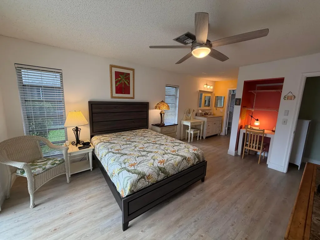 2520 Pansey Lane Delray Beach FL 33445