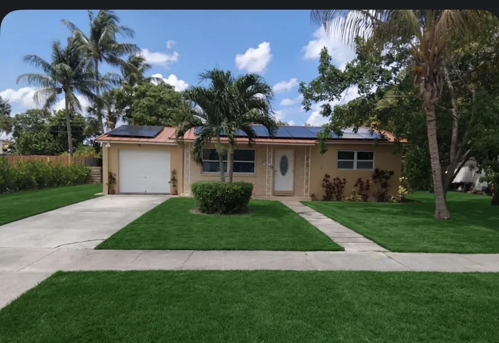 729 Ilex Court West Palm Beach FL 33403