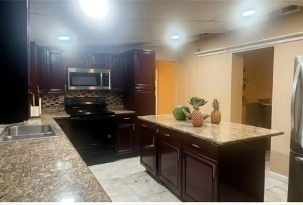 729 Ilex Court West Palm Beach FL 33403