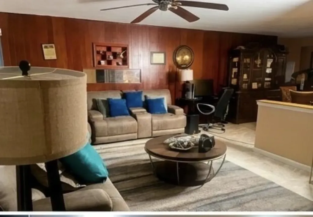 729 Ilex Court West Palm Beach FL 33403