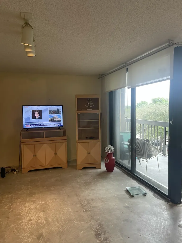 955 Egret Circle Delray Beach FL 33444