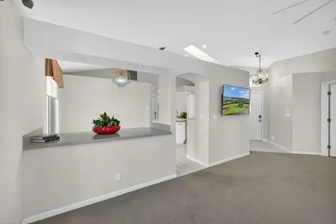 48 Via Del Corso Palm Beach Gardens FL 33418