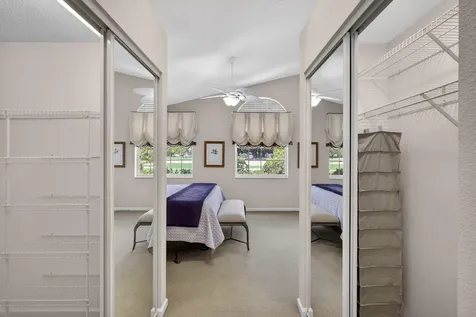 48 Via Del Corso Palm Beach Gardens FL 33418