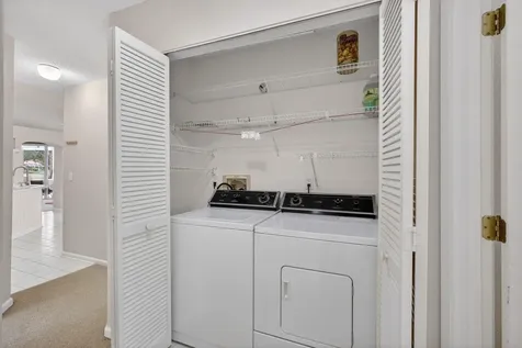 48 Via Del Corso Palm Beach Gardens FL 33418