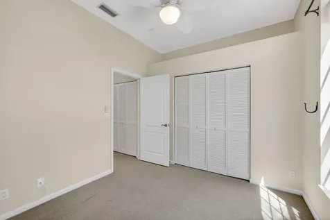 48 Via Del Corso Palm Beach Gardens FL 33418
