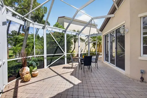 48 Via Del Corso Palm Beach Gardens FL 33418
