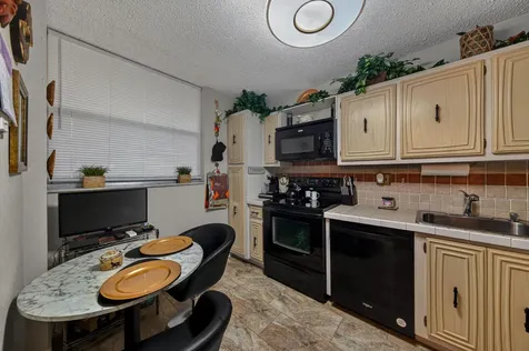 3671 Environ Boulevard Lauderhill FL 33319