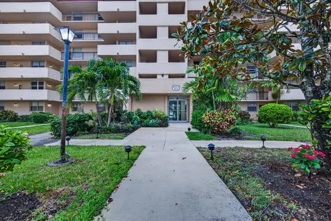 3671 Environ Boulevard Lauderhill FL 33319
