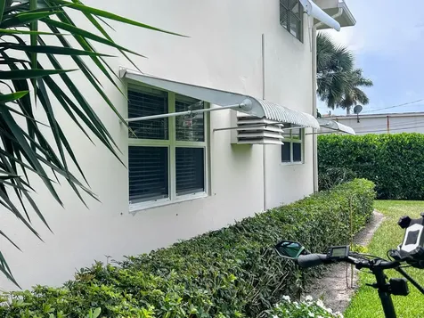 240 W Horizons Boynton Beach FL 33435