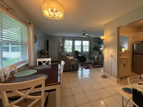 240 W Horizons Boynton Beach FL 33435