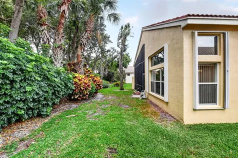 6812 Belmont Shore Drive Delray Beach FL 33446
