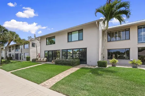 4189 SE Saint Lucie Boulevard Stuart FL 34997
