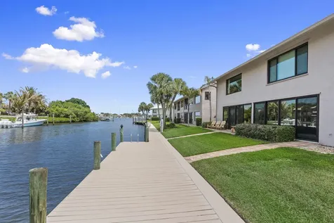 4189 SE Saint Lucie Boulevard Stuart FL 34997