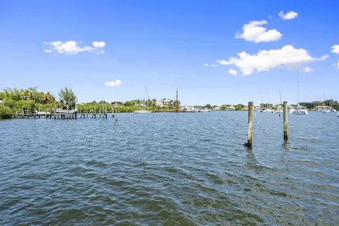 4189 SE Saint Lucie Boulevard Stuart FL 34997